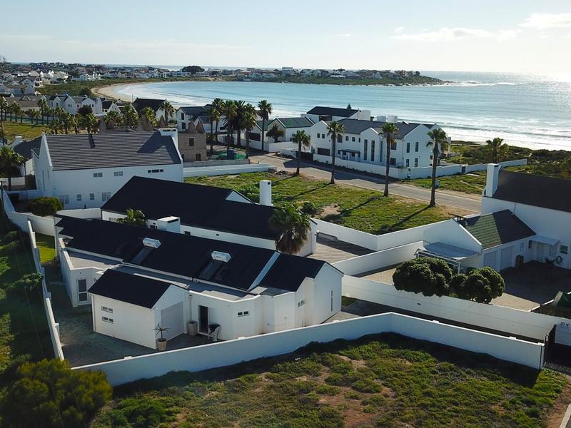 4 Bedroom Property for Sale in Britannia Bay Western Cape